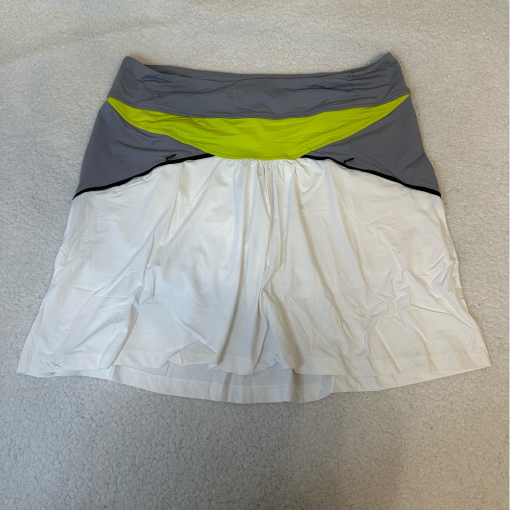 SwingDish golf skort XL
